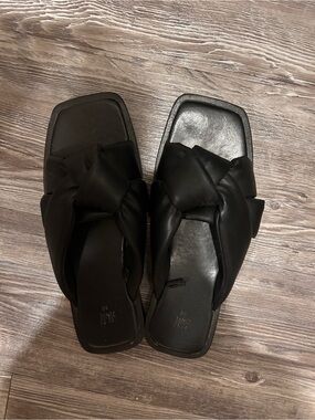 H&M Black Knotted Slide Mules - Women